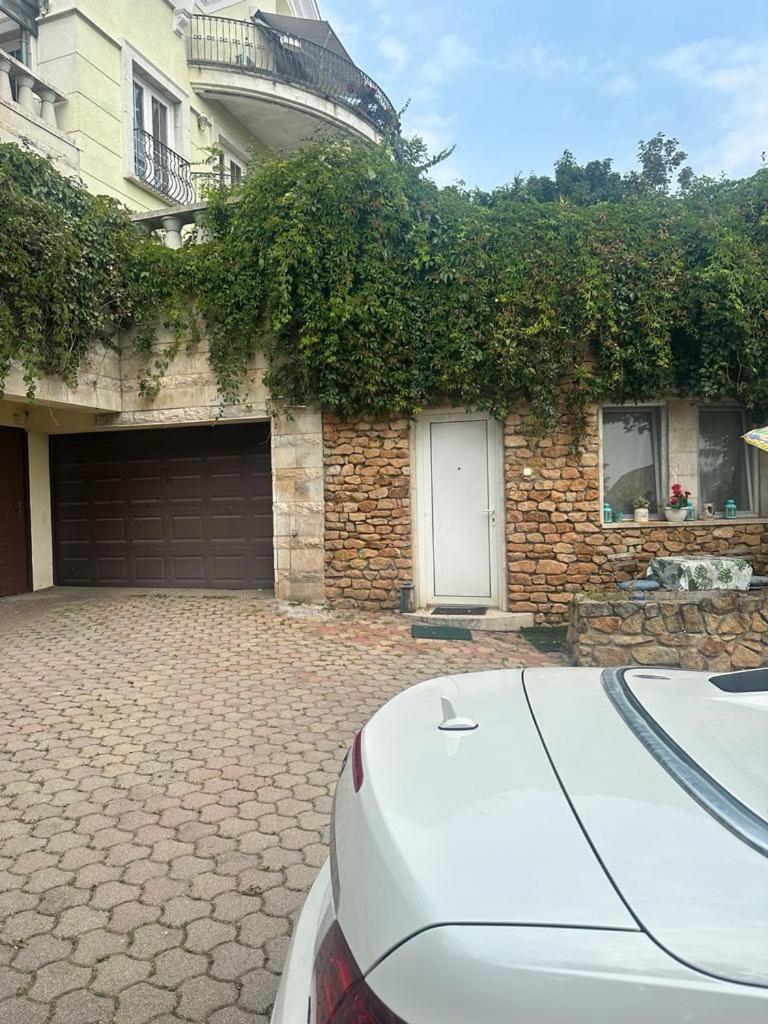 Best View Small House Free Parking Self Check-In Budapeste Exterior foto